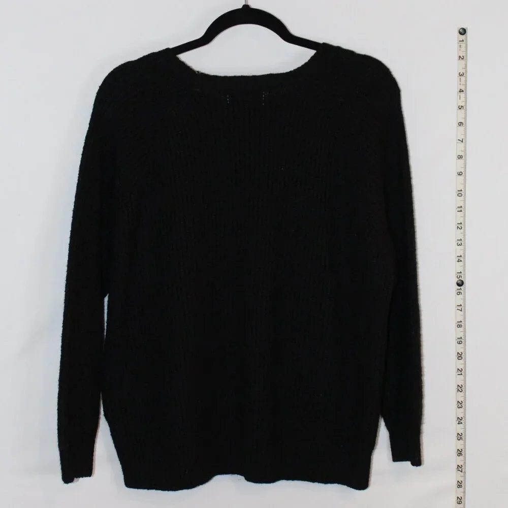 Old Navy black textured knit crew neck long-sleeve ribbed cuff and hem sweater L - Picture 5 of 7
